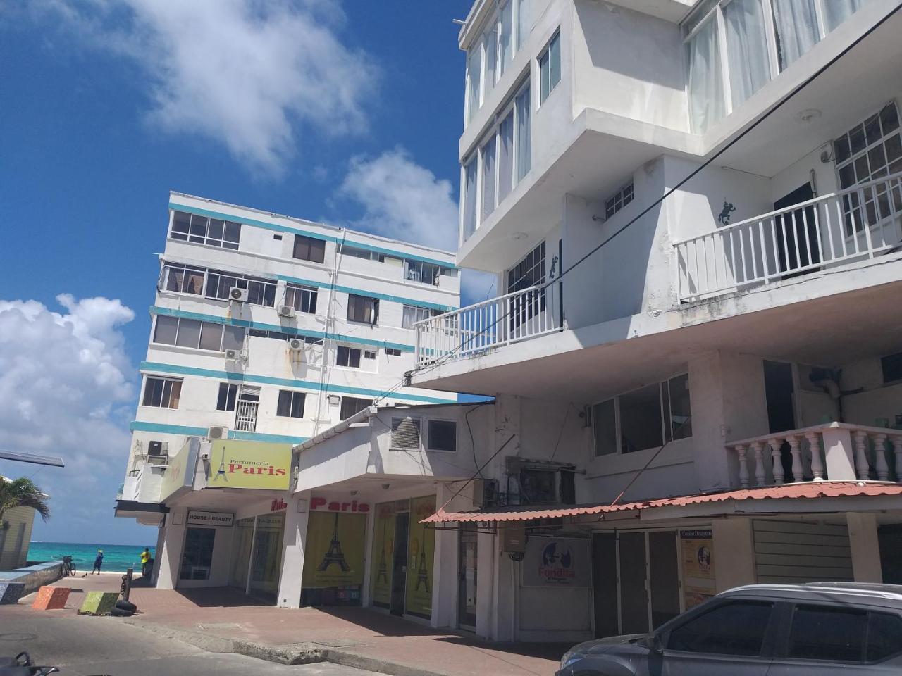 Emily Place 1 Y 2 San Andres  Exterior photo